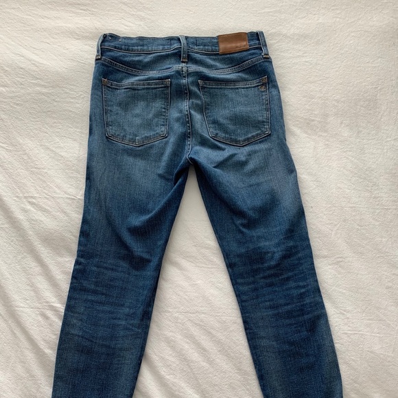 9” High Rise Skinny Jeans - Picture 6 of 7